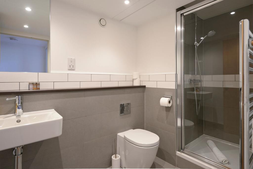 Апартаменты Destiny Scotland - Broughton St Lofts *